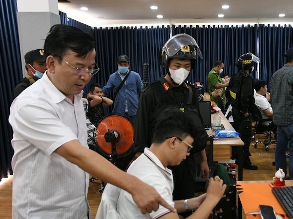 Hành trình truy tìm nhóm đòi nợ thuê dọa nổ tung trường học ở miền Tây