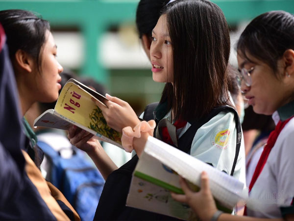 Tranh cãi bài thi 21 trang: 'Độ dài, ngắn không phản ánh chất lượng bài Văn'
