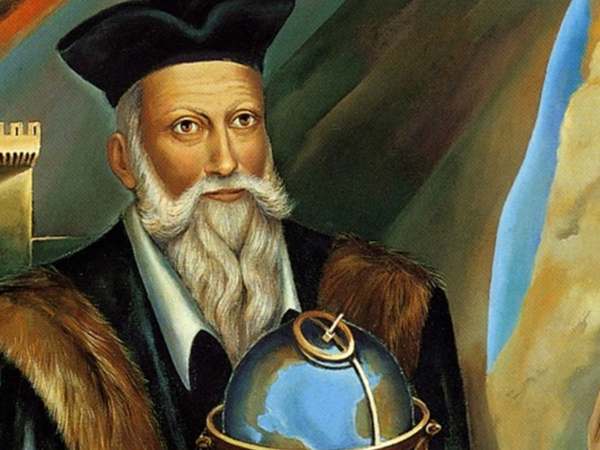 'Nổi da gà' Nostradamus AI tiên tri vận mệnh thế giới 100 năm sau