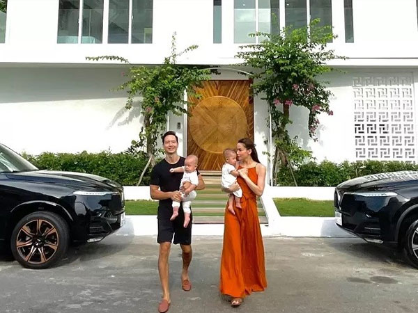Chiêm ngưỡng biệt thự 30 tỷ từng bị trộm đột nhập của Hà Hồ - Kim Lý: Vị trí đẹp nhất nhì khu villa nhà giàu, từng ngóc ngách đều đẹp như một bức tranh