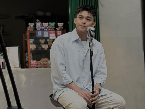 Jun Phạm: 'Mồ côi cả cha lẫn mẹ, dù suy nghĩ tích cực nhưng trái tim của tôi vẫn rất đau'