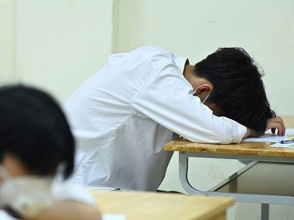 Nam sinh từng bị điểm 0 vì ngủ quên trong kỳ thi tốt nghiệp được miễn thi