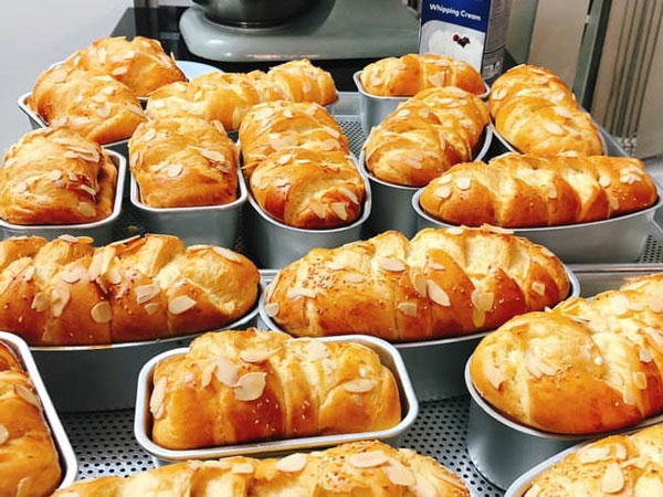 Cẩn thận khi mua bánh mì có mùi thơm hấp dẫn, chuyên gia dinh dưỡng cảnh báo đó là 'mùi hương ác quỷ' đầu độc sức khỏe
