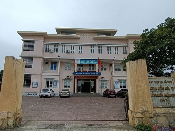 Nam cán bộ điện lực đánh nữ đồng nghiệp nhập viện