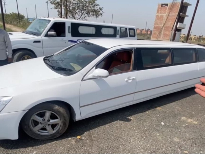 Xe sedan Honda Accord độ thành limousine kéo dài cực độc