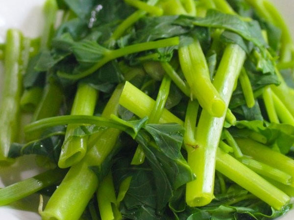 Ăn rau muống hằng ngày có tốt không? Nhiều người ăn rau muống bao nhiêu năm cũng không biết điều này