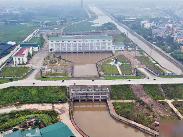 Hà Nội thất hứa, trạm bơm nghìn tỷ tiếp tục 'khát nước'