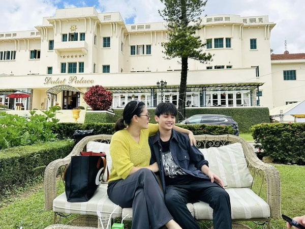 Thêm nhóc tỳ nhà sao Việt gây sốt vì diện mạo như soái ca Hàn Quốc, 14 tuổi sở hữu chiều cao khủng