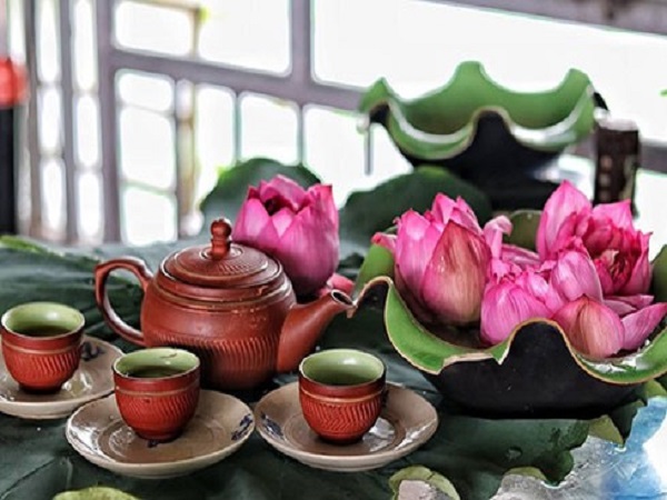 Trà lá sen thơm ngát không phải ai cũng uống được, những người những người này nên tránh cho xa