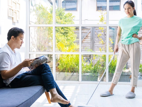 Lấy chồng đẹp trai, chỉ sau 1 tháng tôi đã ngán ngẩm