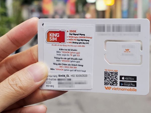 Nhiều chủ thuê bao cởi trần nhưng vẫn đăng ký thành công SIM