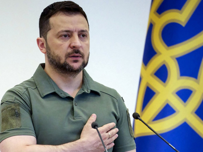 Tổng thống Zelensky đổ lỗi cho phương Tây khiến phản công thất bại