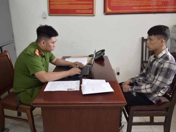 Nam sinh viên 2 lần đột nhập trộm cắp tài sản nhà dân
