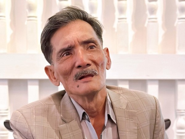 Nghệ sĩ Thương Tín suy sụp bởi thị phi