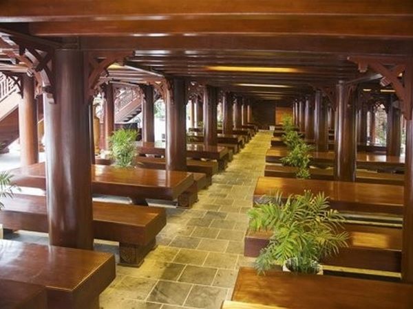 Bên trong ngôi nhà gỗ lim 200 tỷ của đại gia Điện Biên