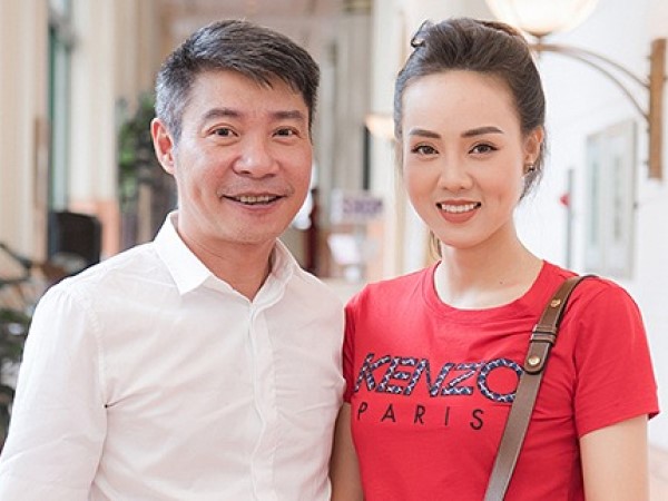 Bà xã NSND Công Lý rơi nước mắt trước ngày chồng quay trở lại