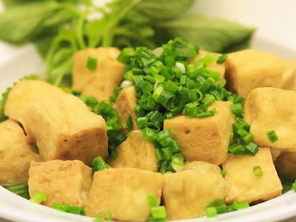 Hành lá hóa 'thuốc độc' khi kết hợp với 6 thực phẩm sau, biết mà tránh kẻo 'rước họa'