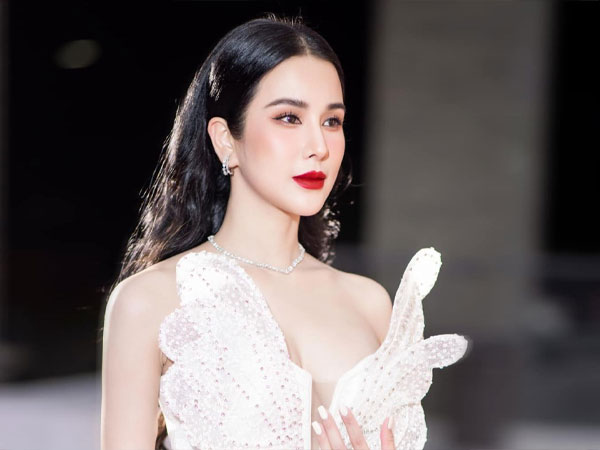 Diệp Lâm Anh nêu nguyên tắc dạy con giữa lúc bị mẹ chồng tố ngược: 'Mẹ sẽ không bao giờ bao che cho sai lầm của con, mẹ tin mình biết cách dạy con trở thành người đàn ông thực sự'