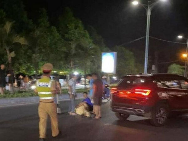 Truy tìm người điều khiển xe máy làm một CSGT Thanh Hoá bị ngã rồi bỏ chạy