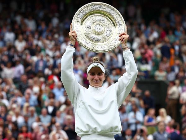 Nữ tay vợt không phải hạt giống viết cổ tích vô địch Wimbledon