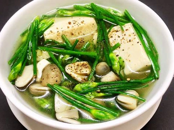 Loại rau chẳng cần chăm bón vẫn tốt như cỏ giúp quý ông 'phừng phừng khí thế' mà chẳng sợ tác dụng phụ