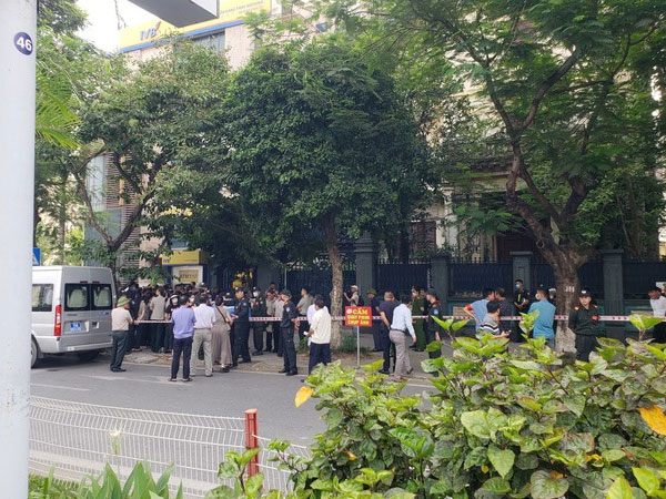Cưỡng chế kê biên biệt thự của cựu giám đốc Công ty đóng tàu Nam Triệu