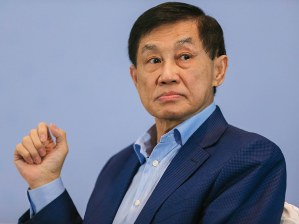 ‘Gà đẻ trứng vàng’ của ông Johnathan Hạnh Nguyễn sụt giảm lợi nhuận