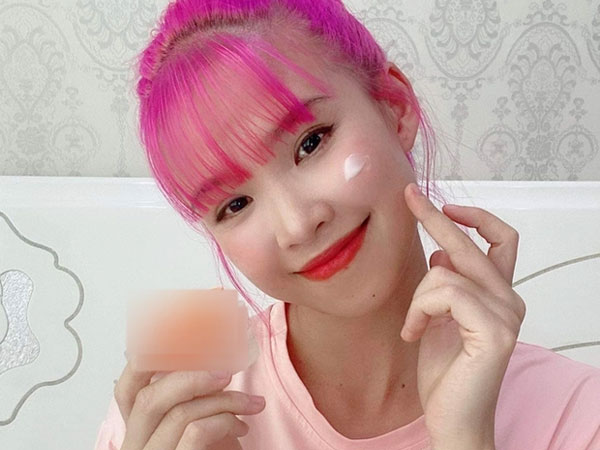 Khởi My đăng bài quảng cáo sai, phải lên tiếng xin lỗi gấp nhưng vẫn gây tranh cãi