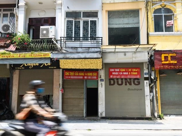 Hà Nội sắp trải qua làn sóng bỏ trống mặt bằng như TP.HCM?