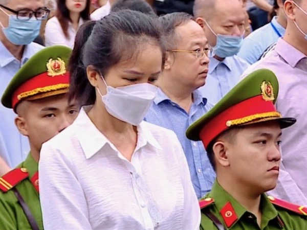 Mới nộp 900 triệu trong 25 tỷ đồng nhận hối lộ, cựu Cục trưởng Cục Lãnh sự xin gỡ kê biên nhà