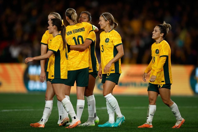 Đồng chủ nhà Australia ra quân chật vật tại World Cup nữ 2023