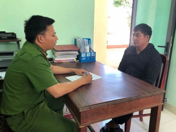 Giết bạn gái rồi vứt xác do ghen tuông