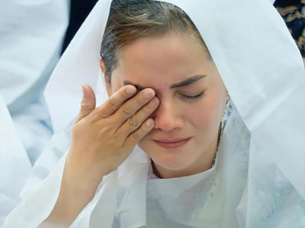 Bị chê trách lợi dụng tên tuổi của ba để bán hàng, con gái cố NSƯT Vũ Linh lên tiếng