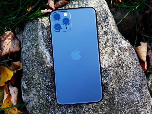 iPhone 12 được người dùng săn lùng với giá chạm đáy chỉ 9 triệu đồng