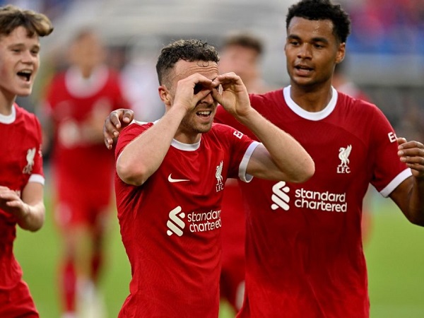 Chelsea thắng '5 sao' trận ra mắt HLV Pochettino, Liverpool nhọc nhằn hạ đội hạng Nhì Đức