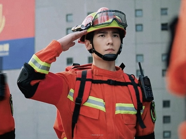 Dương Dương nói gì khi bị chê diễn đơ?