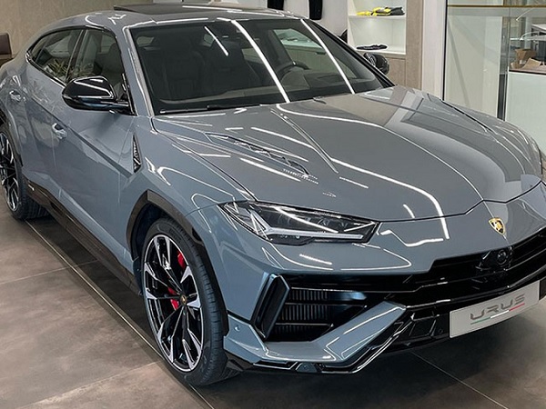 Đại gia Hà Nội tậu Lamborghini Urus S đầu tiên tại Việt Nam, hơn 14 tỷ