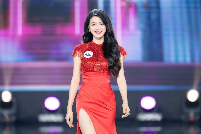 Chung kết Miss World Vietnam 2023: Top 5 'nuốt mic' từ Chat GPT đến idol mạng