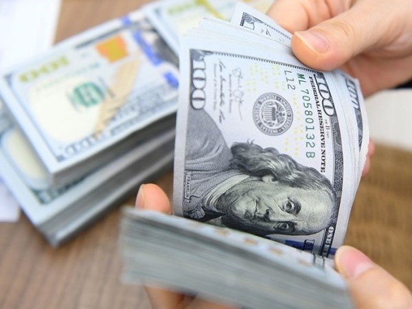 Tỷ giá USD hôm nay 22/7: Thị trường tự do tăng mạnh, ngân hàng giảm