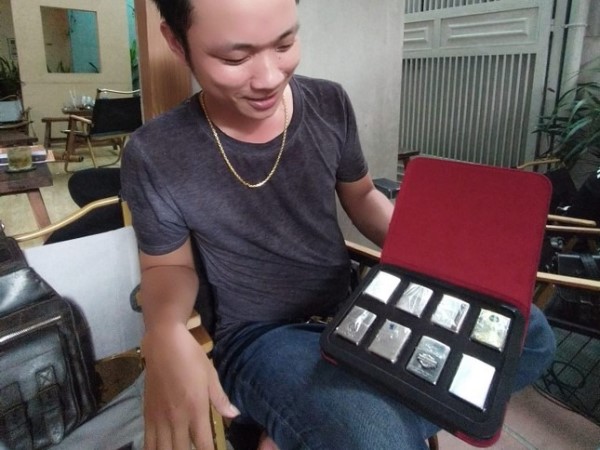 Thú chơi bật lửa thời chiến