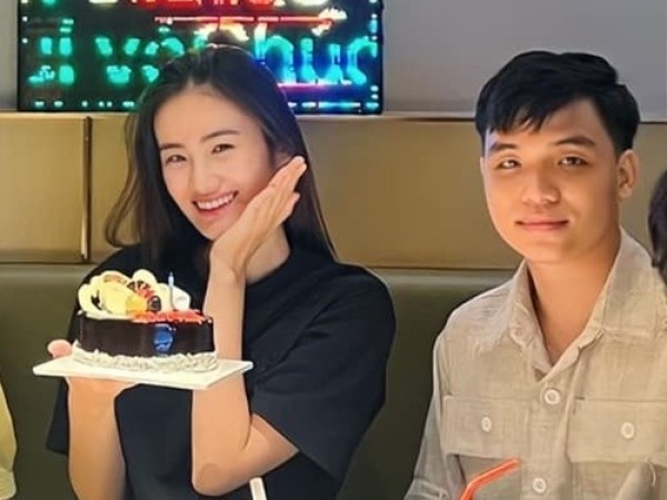 Mối tình của Hoa hậu Ý Nhi và bạn trai được gia đình ủng hộ, 'đàng trai' góp mặt trong nhiều dịp đặc biệt