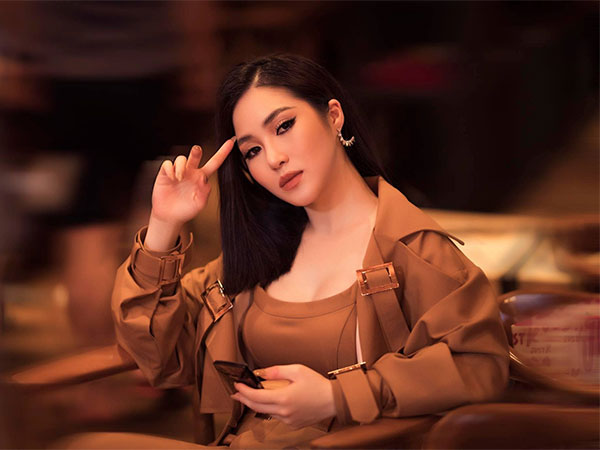 4 năm sau khi rời showbiz sang Mỹ du học, Hương Tràm lần đầu lên tiếng làm rõ tin đồn ở ẩn sinh con
