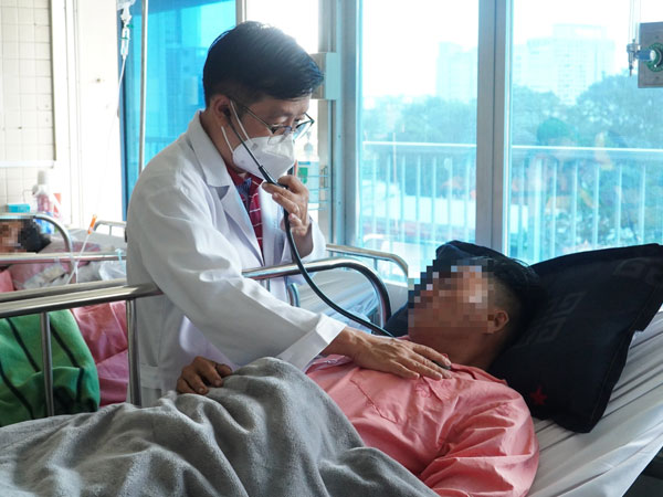 Vụ một công nhân vớt rác tử vong: Tình hình sức khỏe mới nhất của 4 nạn nhân