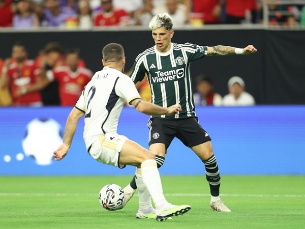 Giao hữu hè 2023: Chelsea bị cầm chân, MU thảm bại trước Real Madrid