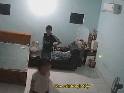 Bị mẹ mắng, cô con gái rượu liền tung chiêu 'hiểm' khiến ai nấy bật cười