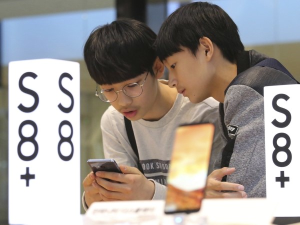 Vì sao giới trẻ Hàn Quốc chuộng iPhone hơn Samsung?