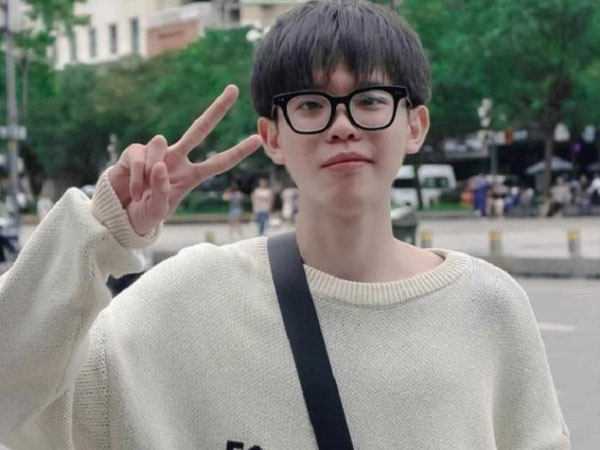 Nhân vật Kaito Kid chuyên đoán đề thi tốt nghiệp THPT chính thức lộ diện