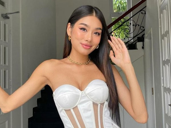 Thảo Nhi Lê xin lỗi vì khen phim có đường lưỡi bò, tiếp tục bị 'ném đá' khi tung bộ ảnh tạo hình búp bê