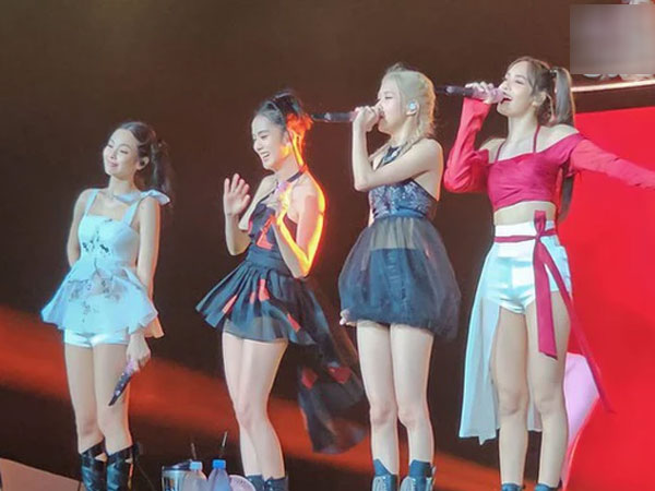 Nóng hổi trước giờ G: Lisa 'update' luôn tiếng Việt, Jisoo - Jennie tung ảnh đội nón lá chuẩn bị ra SVĐ Born Pink Hà Nội đêm 2