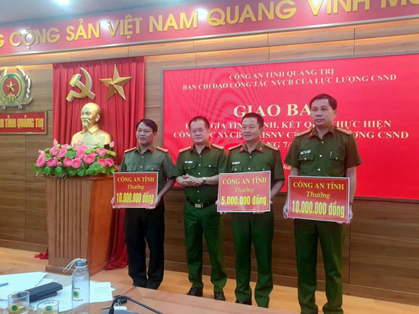 Triệt phá đường dây đánh bạc hàng chục tỷ đồng trên mạng